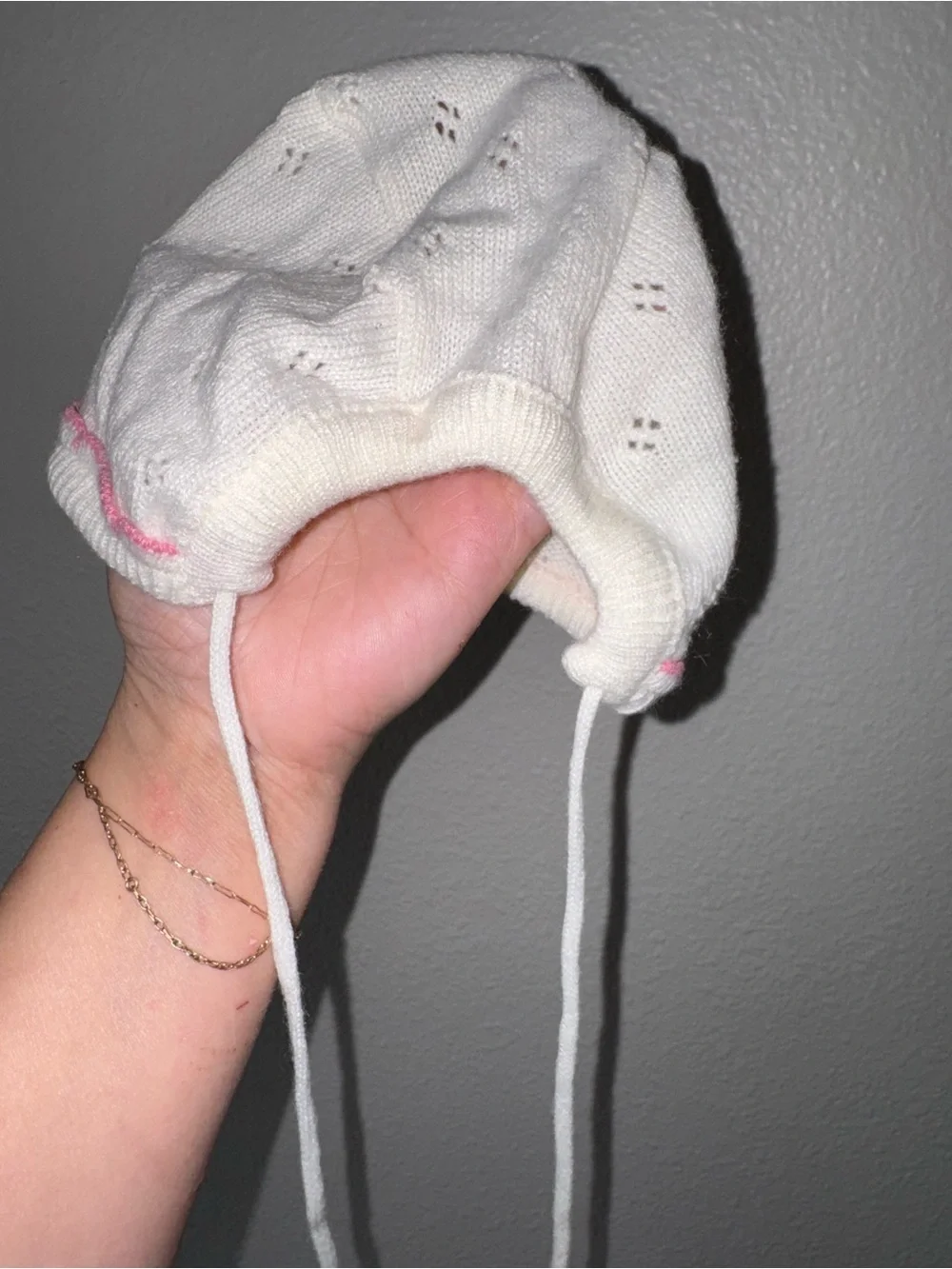 Baby girl 3 months off white/pink bonnet